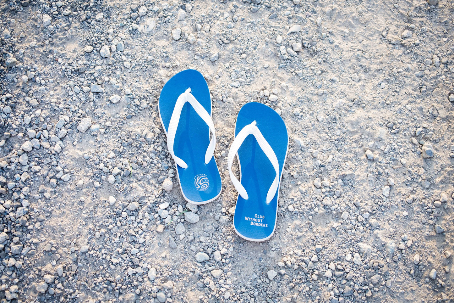 BEACH SANDALS